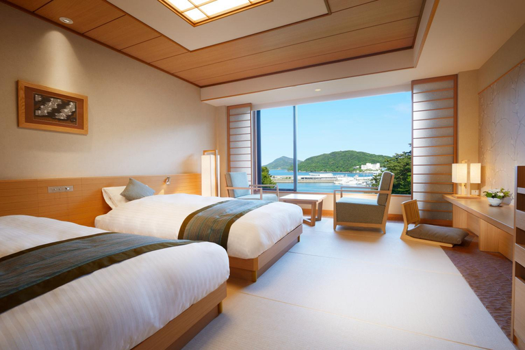 Bedroom 3, Toba Hotel International Shiojitei, Toba