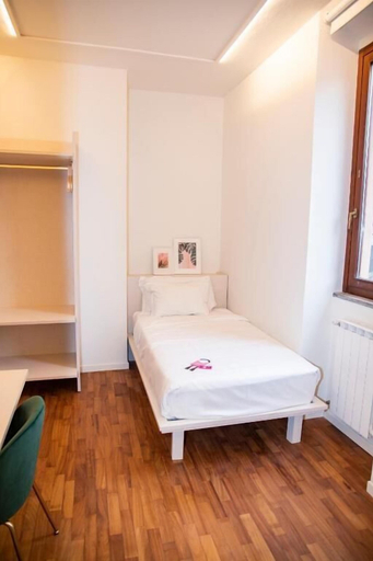Bedroom 5, Easy Milano Rooms & Apartments, Milano