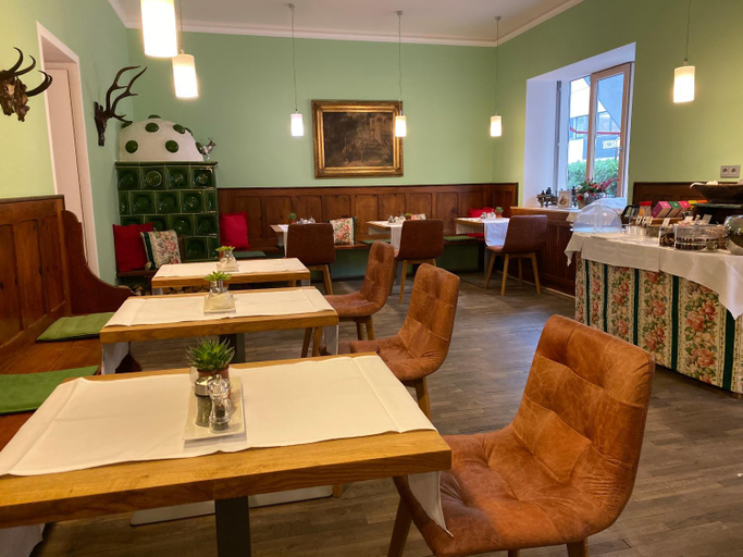 Food & Drinks 5, Bergland Hotel, Salzburg