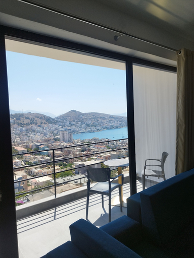 Others 5, Horizon Hill Apartments, Sarandës
