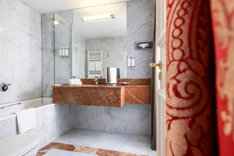 Bathroom 4, Hotel de Seine, Paris
