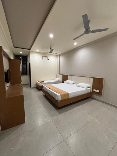 Bedroom 5, HOTEL SHRI SHRINIVAS RESIDENCY, Bagalkot