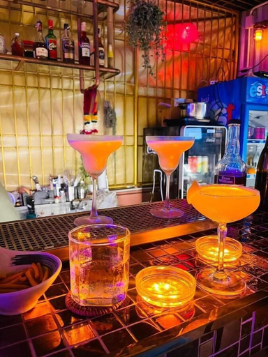 Food & Drinks 5, Stash Hostel, Samphantawong