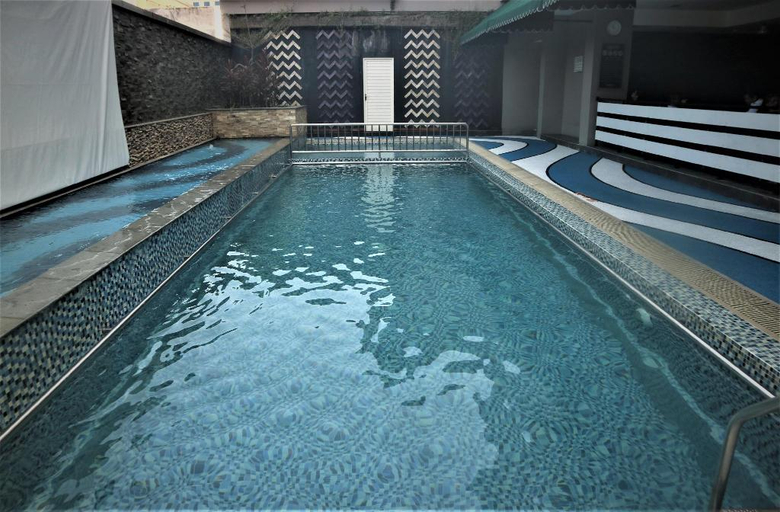 Sport & Beauty 2, FOX Lite Royal Bay Makassar, Makassar