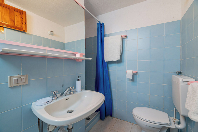 Bathroom 4, Gian s Home by Wonderful Italy, Nuoro