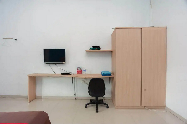 Bedroom 2, RedDoorz Syariah @ Jalan HOS Cokroaminoto Jambi, Jambi