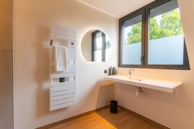 Bathroom 4, La Reposee Hotel Restaurant Spa, Ille-et-Vilaine