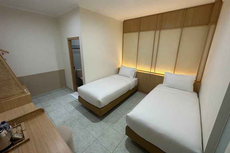 Bedroom 6