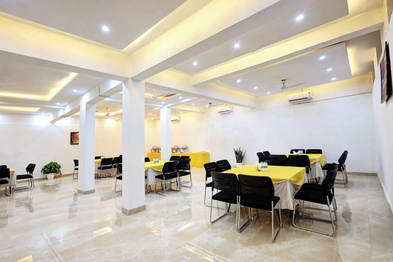 Others 5, Hotel Golden Era, Gautam Buddha Nagar