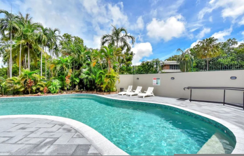 Room 5, Downtown Delight 2BR Getaway Pool, Darwin