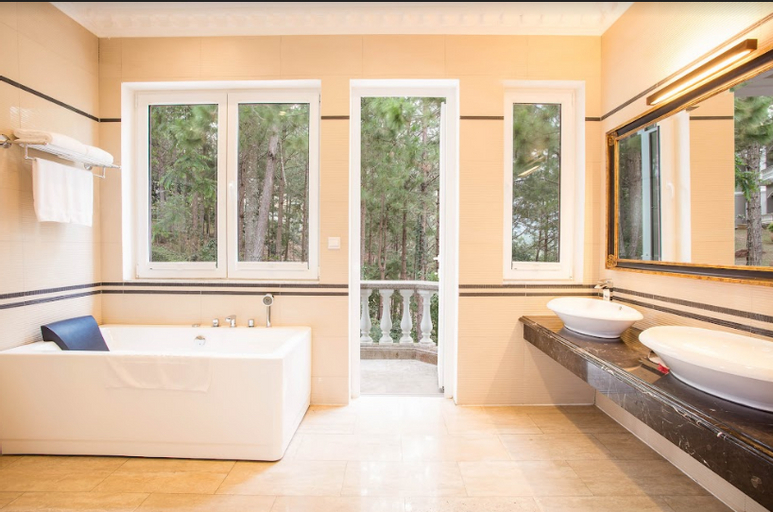 Bedroom 5