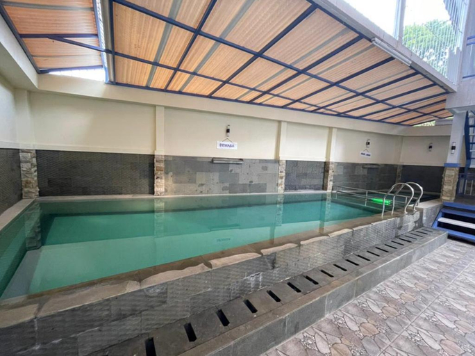 Sport & Beauty, Villa Syariah Citeko RedPartner, Bogor
