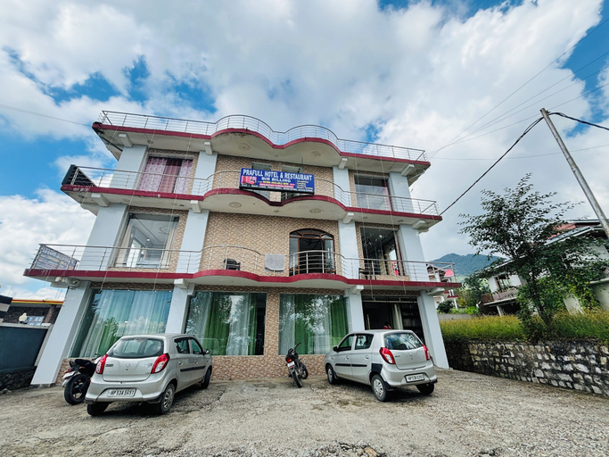 Exterior & Views 2, Prafull Hotel, Kangra