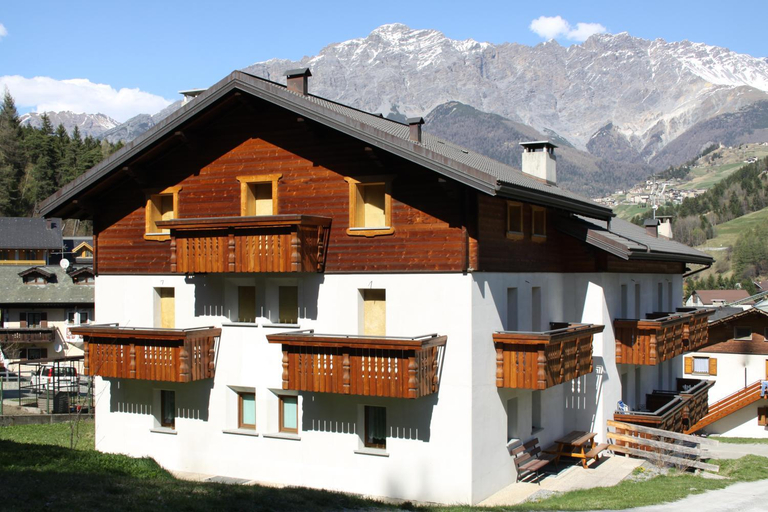 Others 4, Chalet Del Bosco, Sondrio