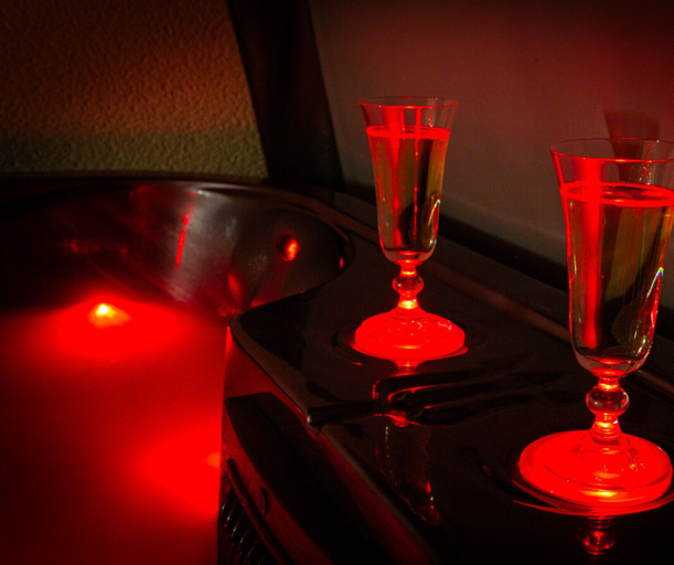 Sport & Beauty 4, AKA LOVE ROOM, Tarn