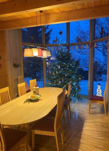 Dining 5, Skiblickhaus Comfortable Holiday Residence, Hallein