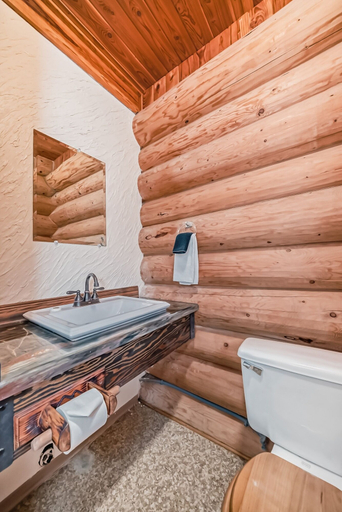 Bathroom 4, Terracana Ranch Resort, Fraser-Fort George