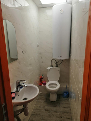 Bathroom 2, Hostel Meridian, Dniprovs'kyi
