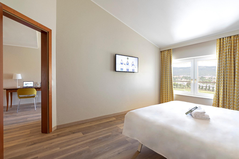 Bedroom 8