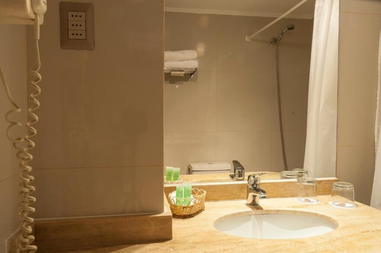 Bathroom 4, Hotel Francisco de Aguirre Serena, Elqui