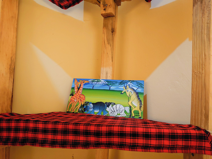 Bedroom 5, Sero Safaris Hostel, Meru