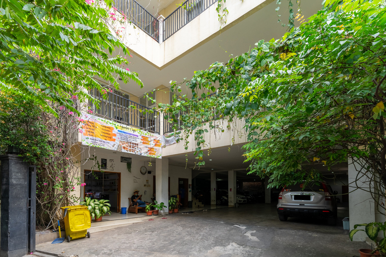 Exterior & Views 2, Ragunan Residence Syaridin, South Jakarta
