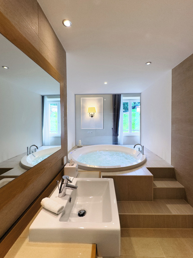 Bathroom 4, Kurhaus Cademario Hotel & SPA, Lugano