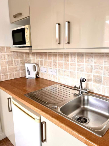 Others 3, Inn Glastonbury - Self Catering, Somerset