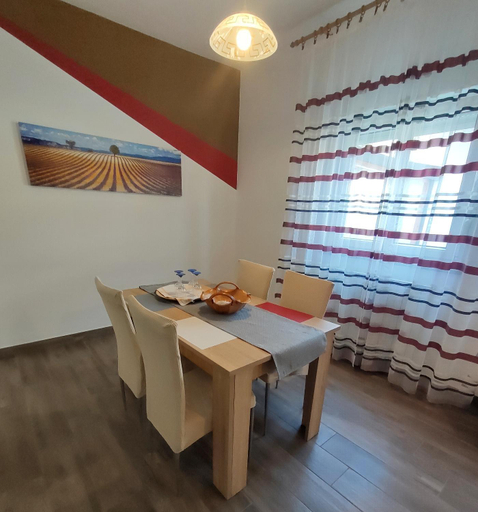 Others 3, Apartments Azalea - 10 Min Walk to Beach & Umag Old Town, Umag