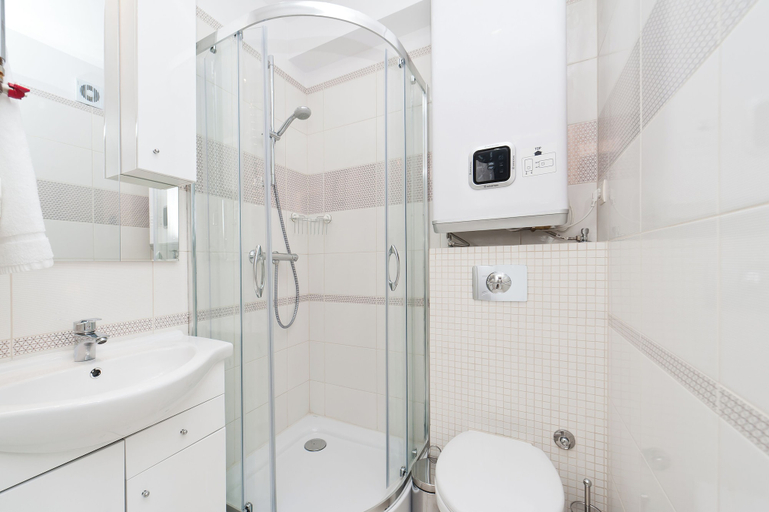 Bathroom, Apartamenty Sun & Snow Dietla Old Town, Kraków City