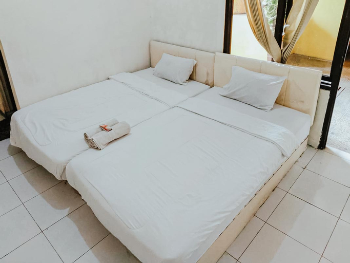 De Luck Homestay near Alun Alun Sidoarjo, Sidoarjo