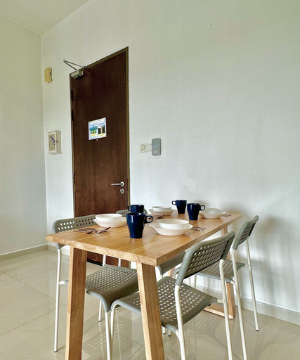 Dining Room 7