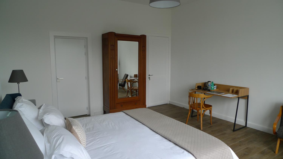 Others 5, Maison d'hotes Le 90, Nord