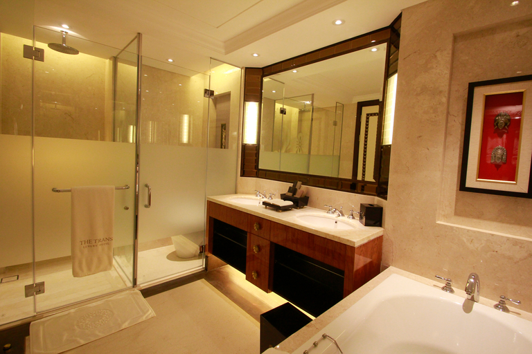 Bathroom 8
