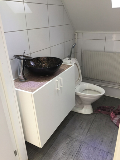 Bathroom 2, 9 bedrooms villa, Västerås
