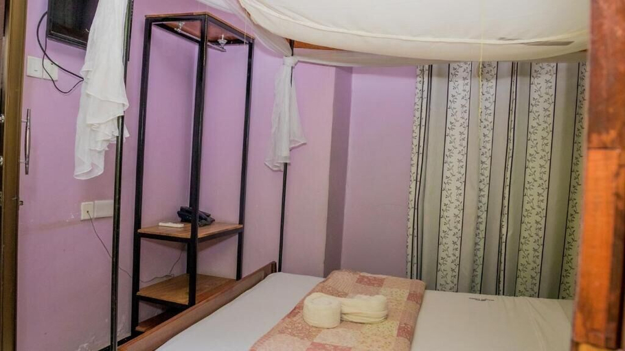 Bedroom 5, Mango Lodge, Hai