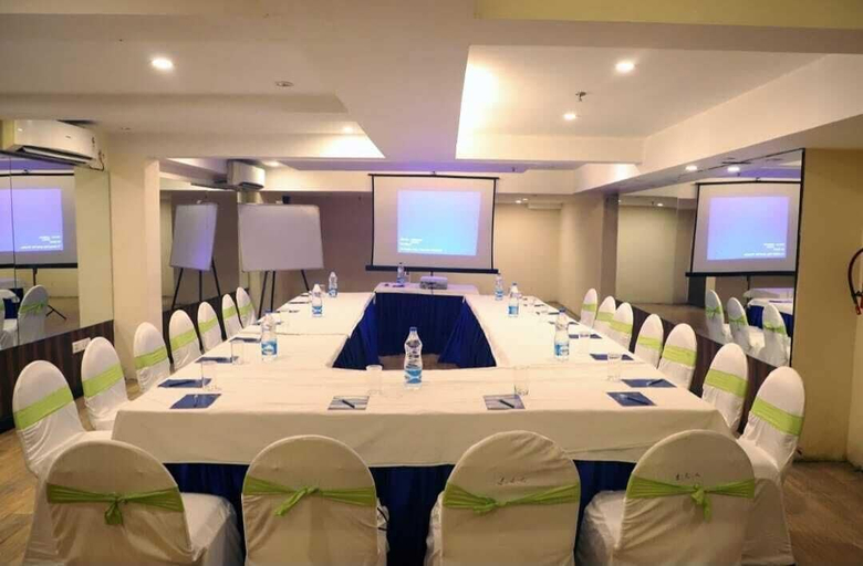 Business Facilities 4, HOTEL BALLYGUNGE LUXURY, Kolkata