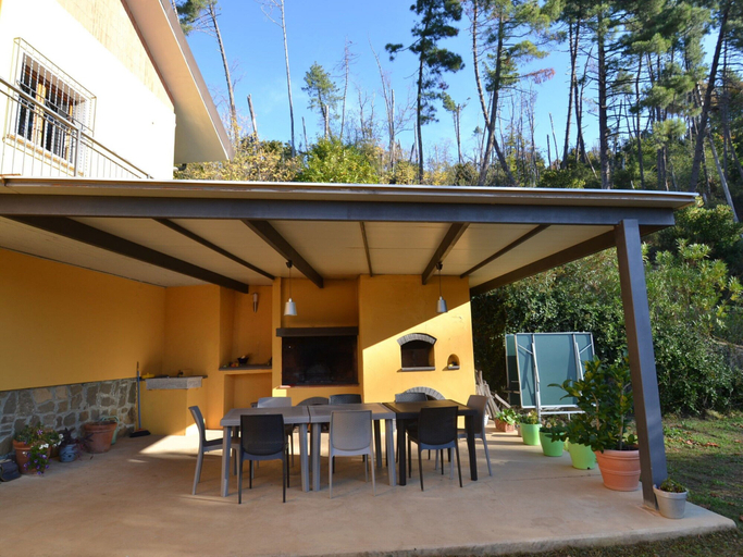 Others 4, Holiday Home in Pescia With Swimming Pool, Pistoia