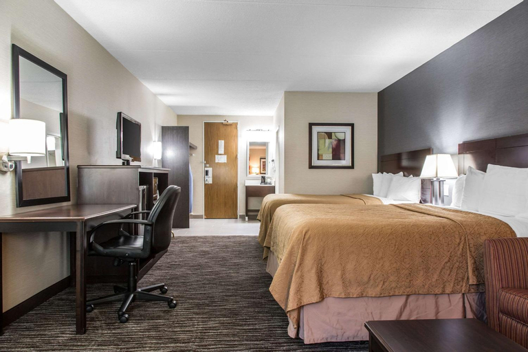 Bedroom 23