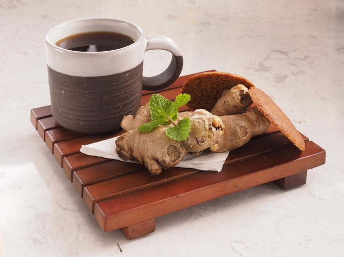 Food & Drinks 12