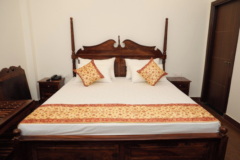 Bedroom 3, MASA HAVELI, Agra