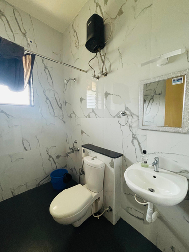 Bathroom, ECR Star Villas, Kancheepuram