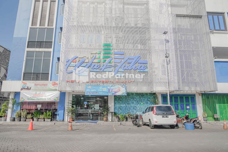 Hotel Wahaha RedPartner, Cirebon