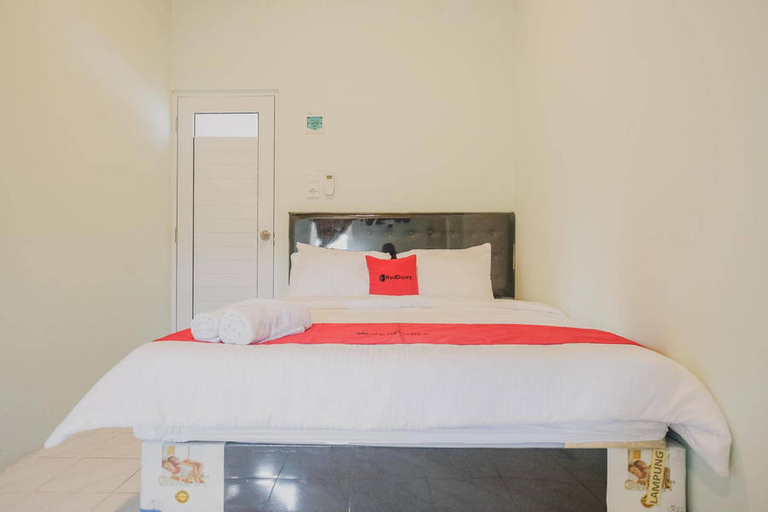 Bedroom 2, RedDoorz @ Jalan Pangeran Antasari Lampung 2, Bandar Lampung