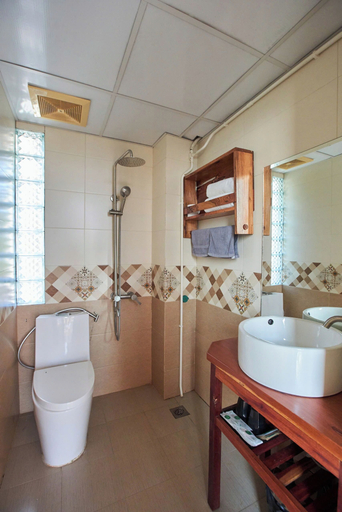 Bathroom 3, Ha Long May5, Hạ Long