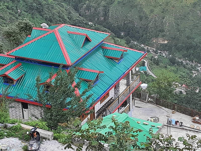 Exterior & Views 2, Snow View Homestay, Kullu