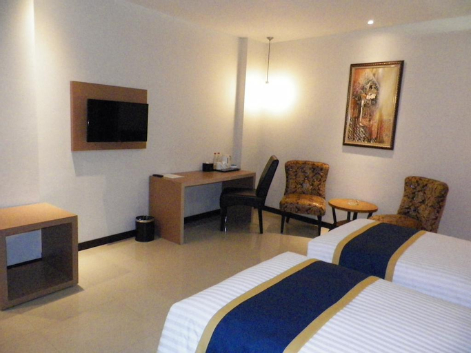 Bedroom 30