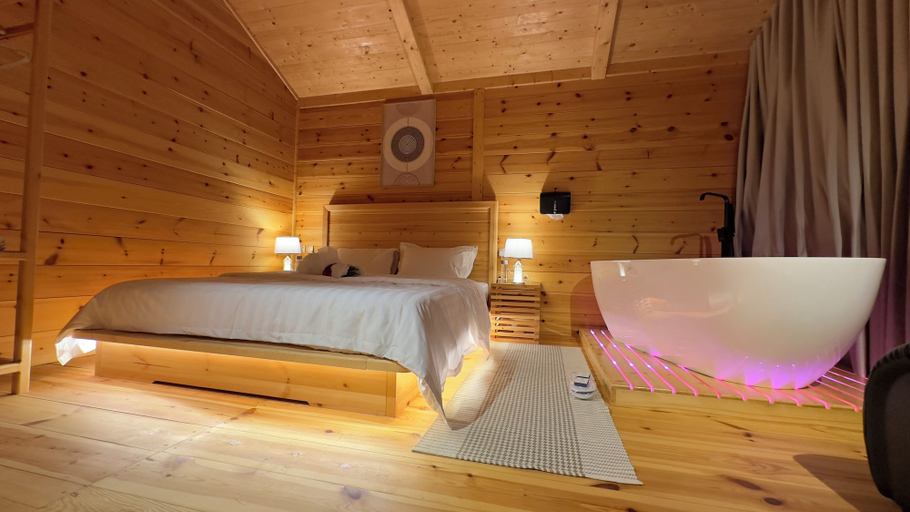 Bedroom 3, alma cottages, Jeddah