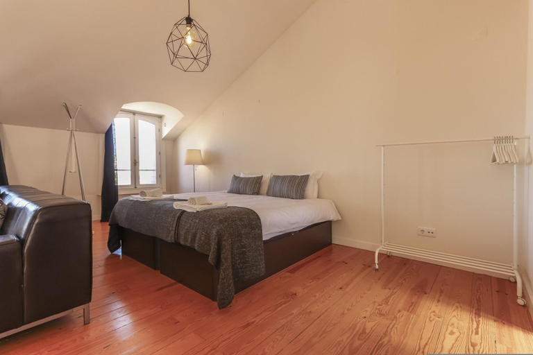 Bedroom 5, Santa Catarina Stylish by Homing, Lisbon