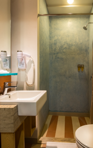 Bathroom 15
